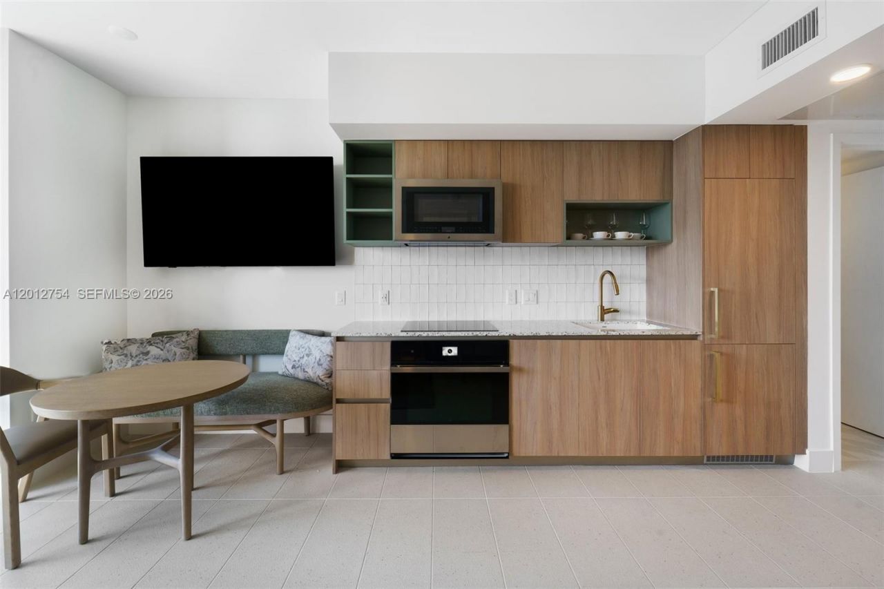 601 NE 1st Ave , Unit 3210, Miami, FL 33132 Photo