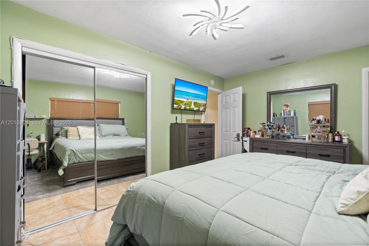 1315 NW 192nd St, Miami Gardens, FL 33169 Photo