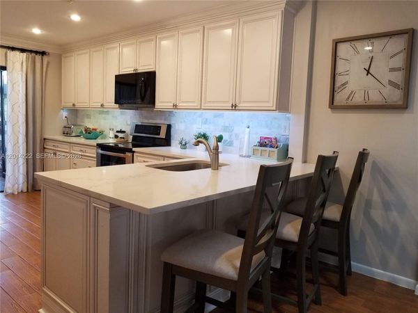 8509 Shadow Ct , Unit 2-11, Coral Springs, FL 33071