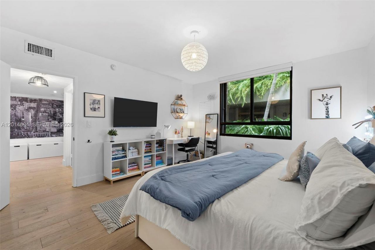 141 Crandon Blvd , Unit 237, Key Biscayne, FL 33149 Photo