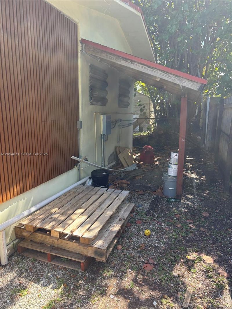 116 Allen Rd , West Park, FL 33023 Photo