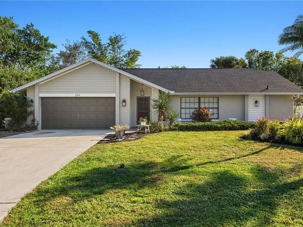 194 Wickliffe DR , NAPLES, FL 34110