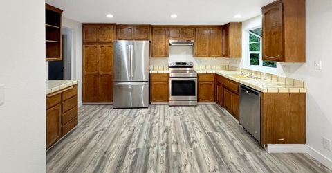23164 Broadmoor Ct, Auburn, CA 95602 Photo