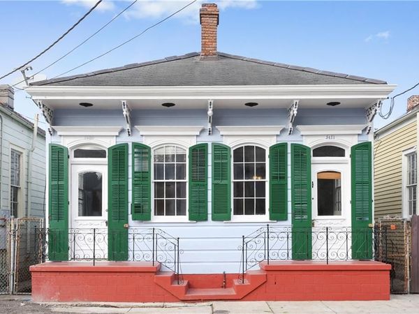 3411 BURGUNDY Street , New Orleans, LA 70117