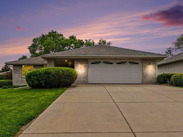 12329 Franklin Street , Omaha, NE 68154