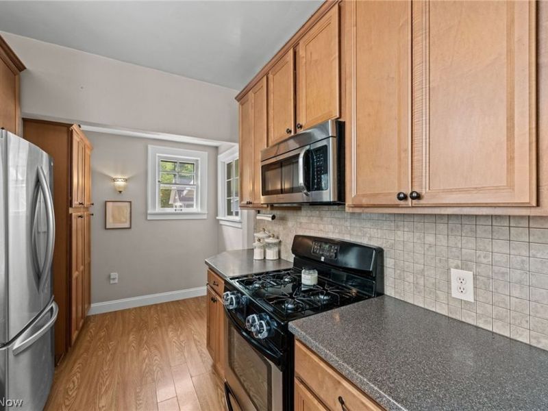 2874 Clarkson Road, Cleveland Heights, OH 44118 Photo 12