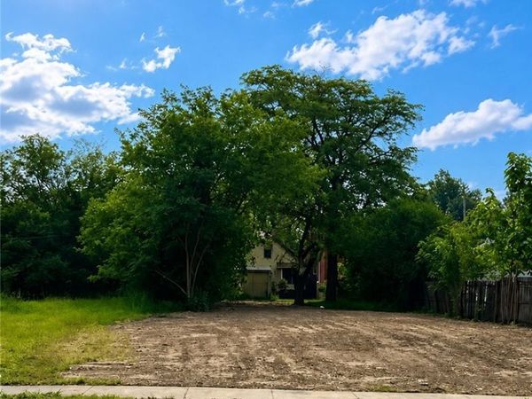 3633 E 147th Street , Cleveland, OH 44120