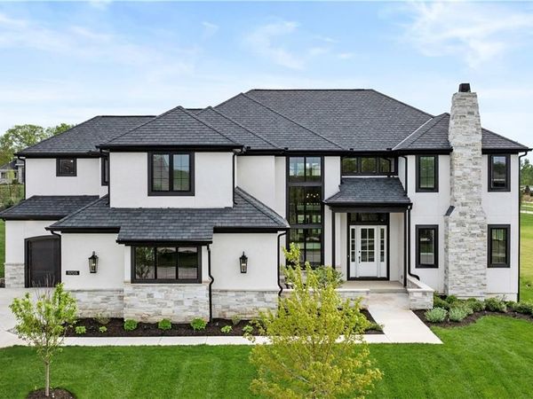 11705 W 170th Street, Overland Park, KS 66221