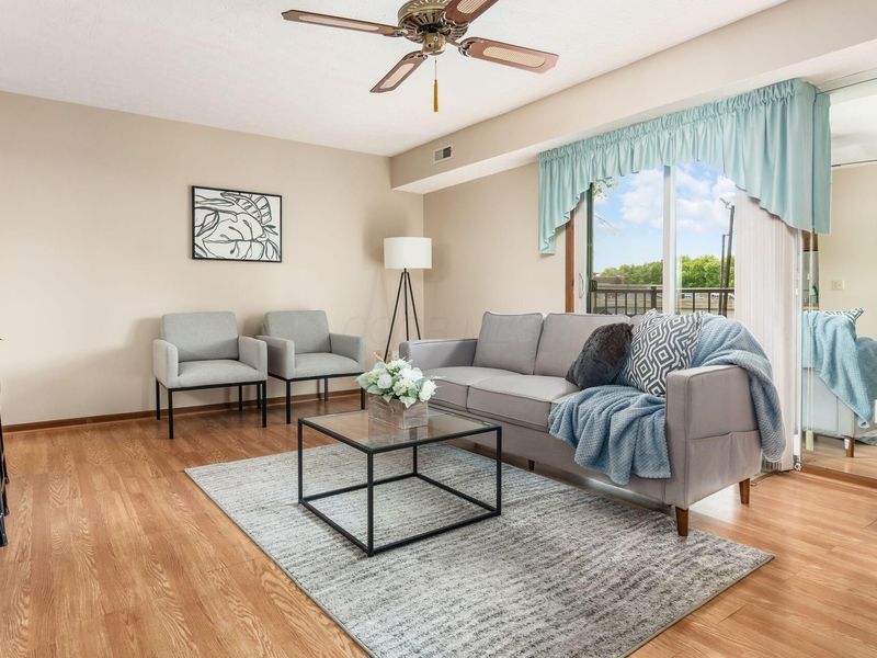4119 Karl Road, Unit 207, Columbus, OH 43224 Photo 14