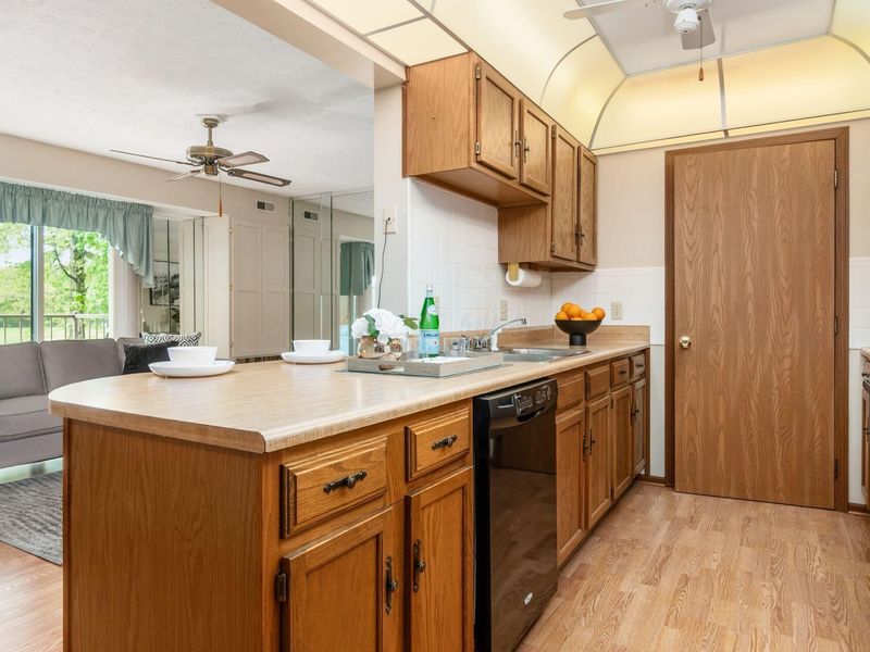 4119 Karl Road, Unit 207, Columbus, OH 43224 Photo 2