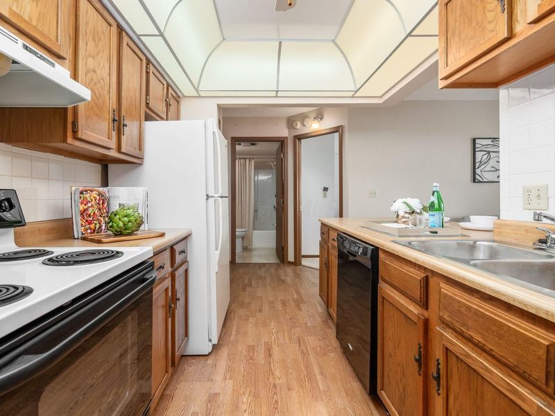 4119 Karl Road, Unit 207, Columbus, OH 43224 Photo 5