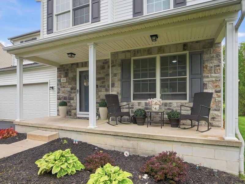 321 Amber Light Circle , Delaware, OH 43015 Photo 2