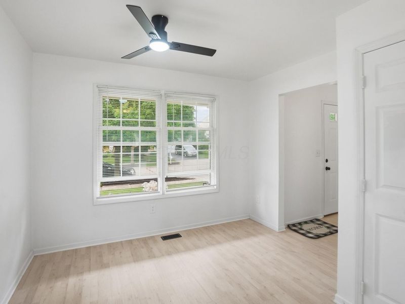 321 Amber Light Circle , Delaware, OH 43015 Photo 4