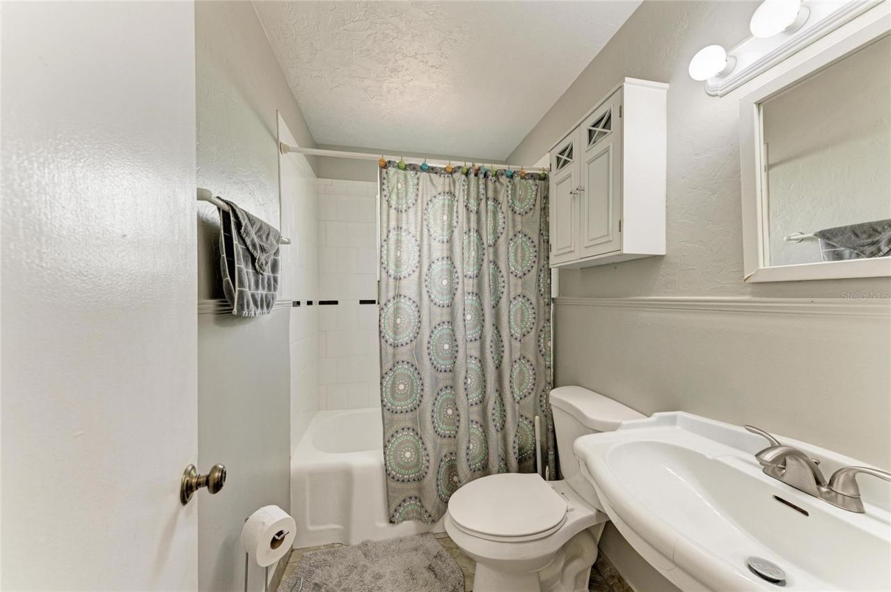 2458 Waldemere Street, Sarasota, FL 34239 Photo