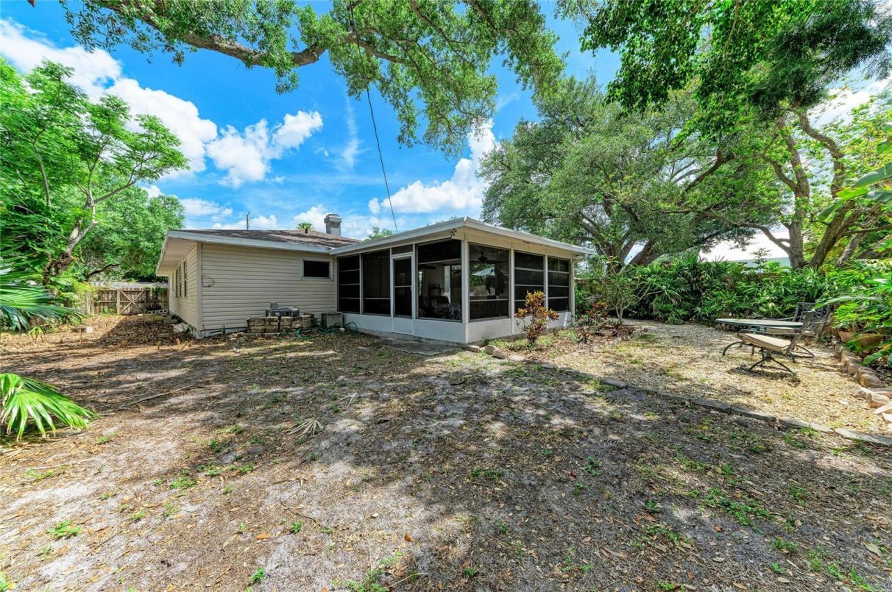 2458 Waldemere Street, Sarasota, FL 34239 Photo