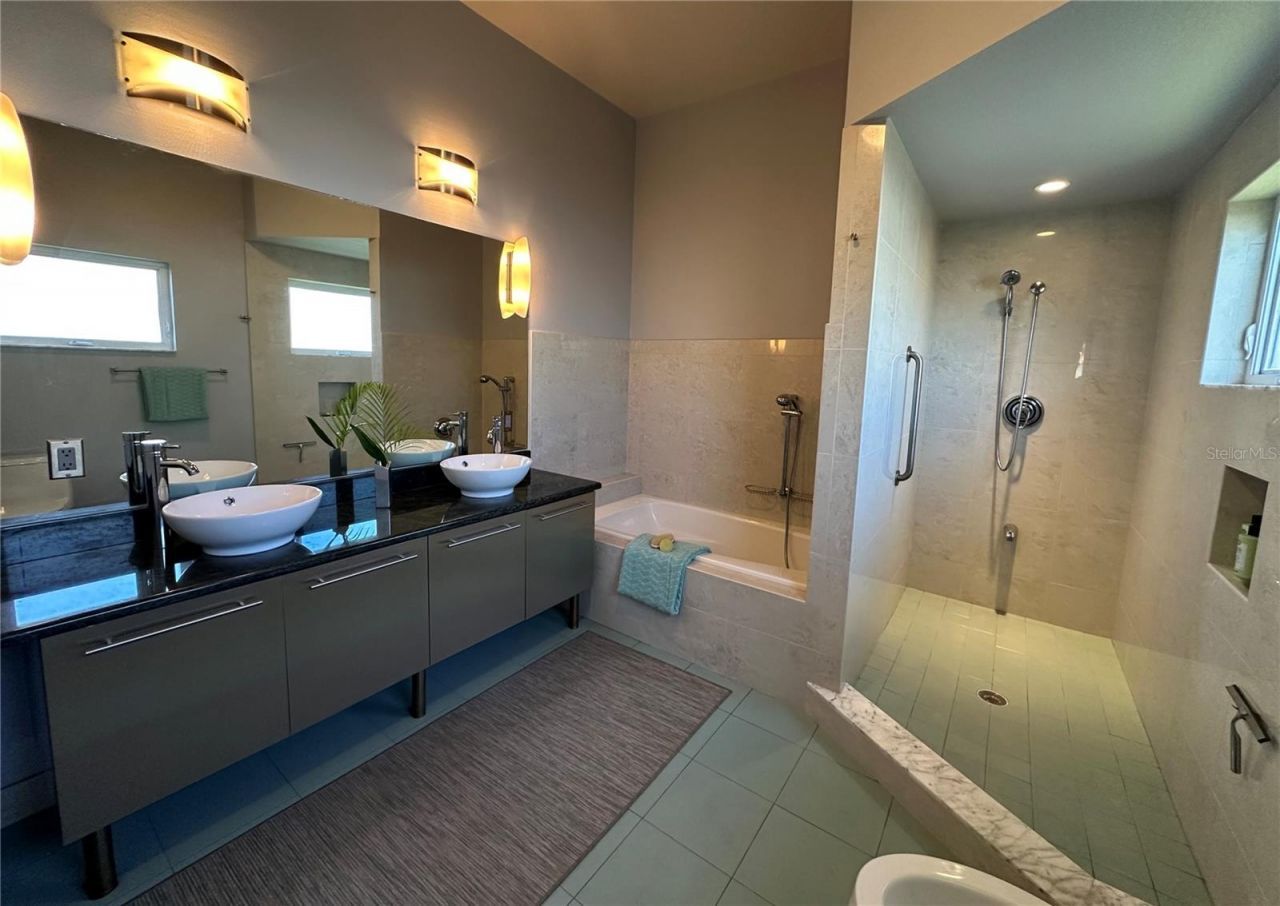 114 13th Street, Belleair Beach, FL 33786 Photo
