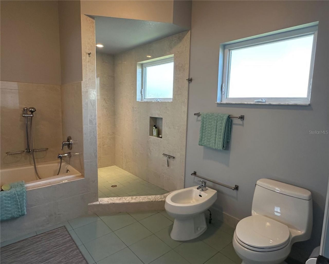 114 13th Street, Belleair Beach, FL 33786 Photo