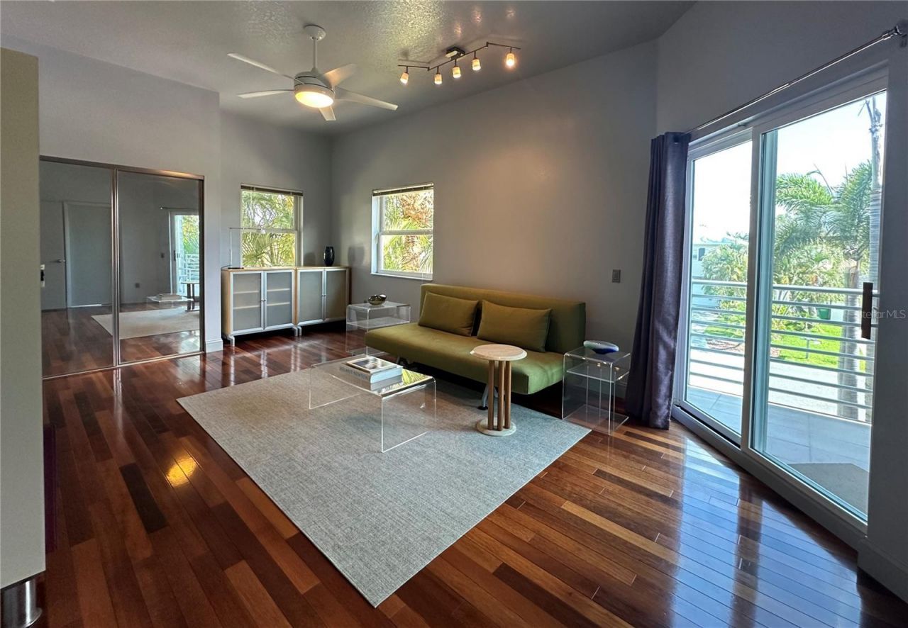 114 13th Street, Belleair Beach, FL 33786 Photo