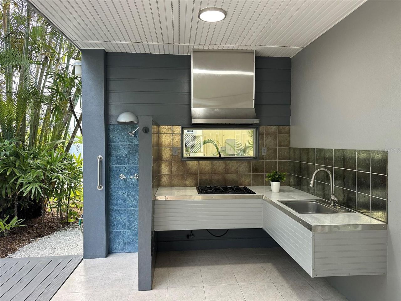 114 13th Street, Belleair Beach, FL 33786 Photo