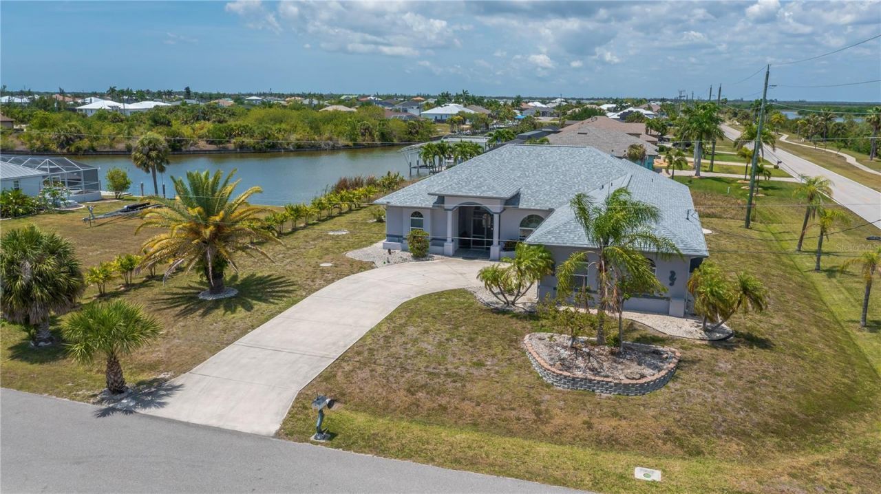 15400 Alcove Circle, Port Charlotte, FL 33981 Main Photo