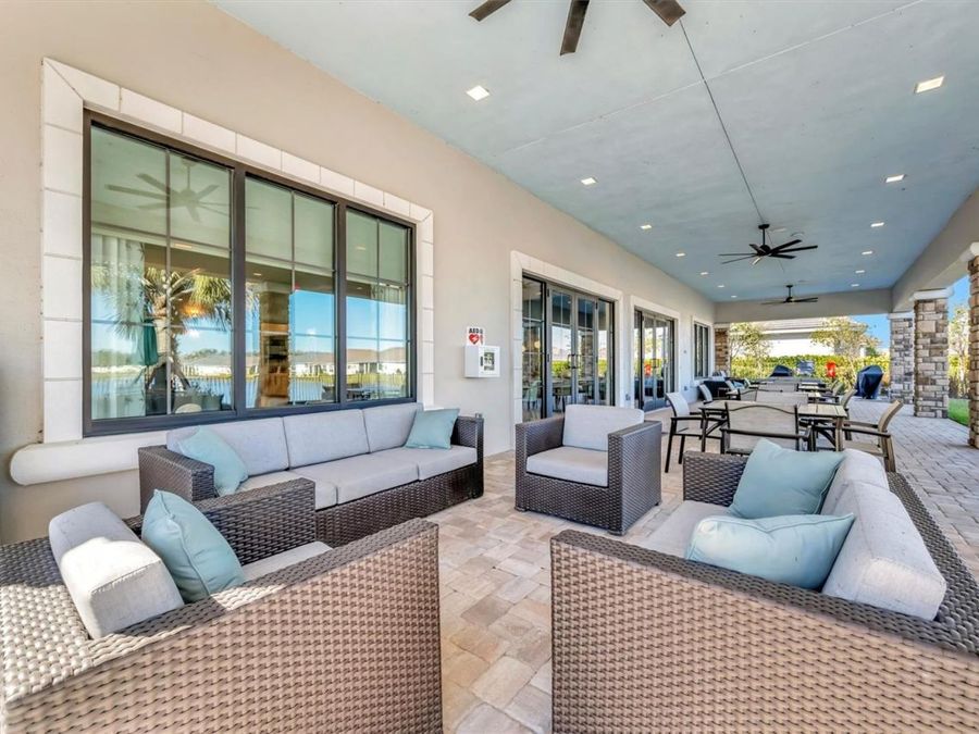 Property Image 100