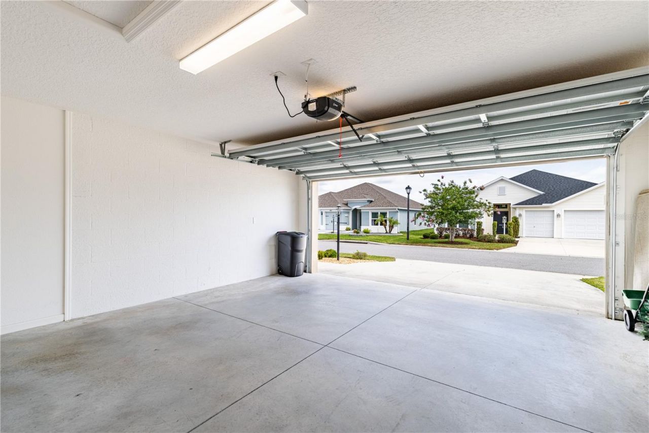 805 Hubbard Loop , The Villages, FL 32163 Photo