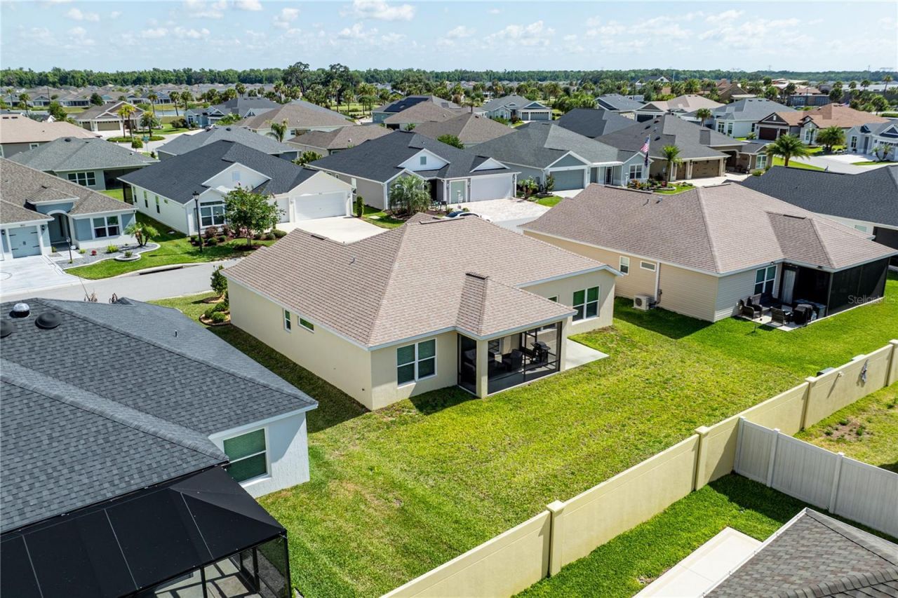 805 Hubbard Loop , The Villages, FL 32163 Photo