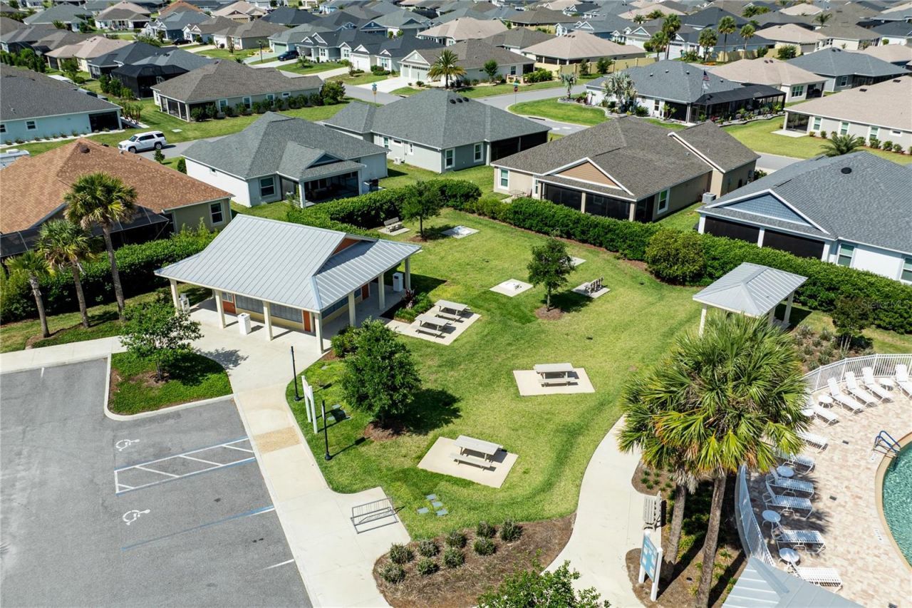 805 Hubbard Loop , The Villages, FL 32163 Photo