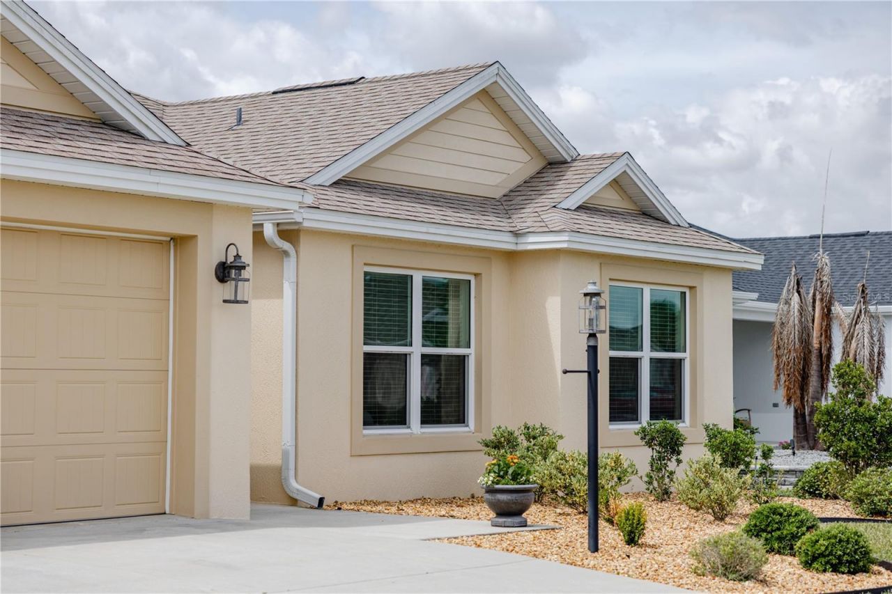 805 Hubbard Loop , The Villages, FL 32163 Photo