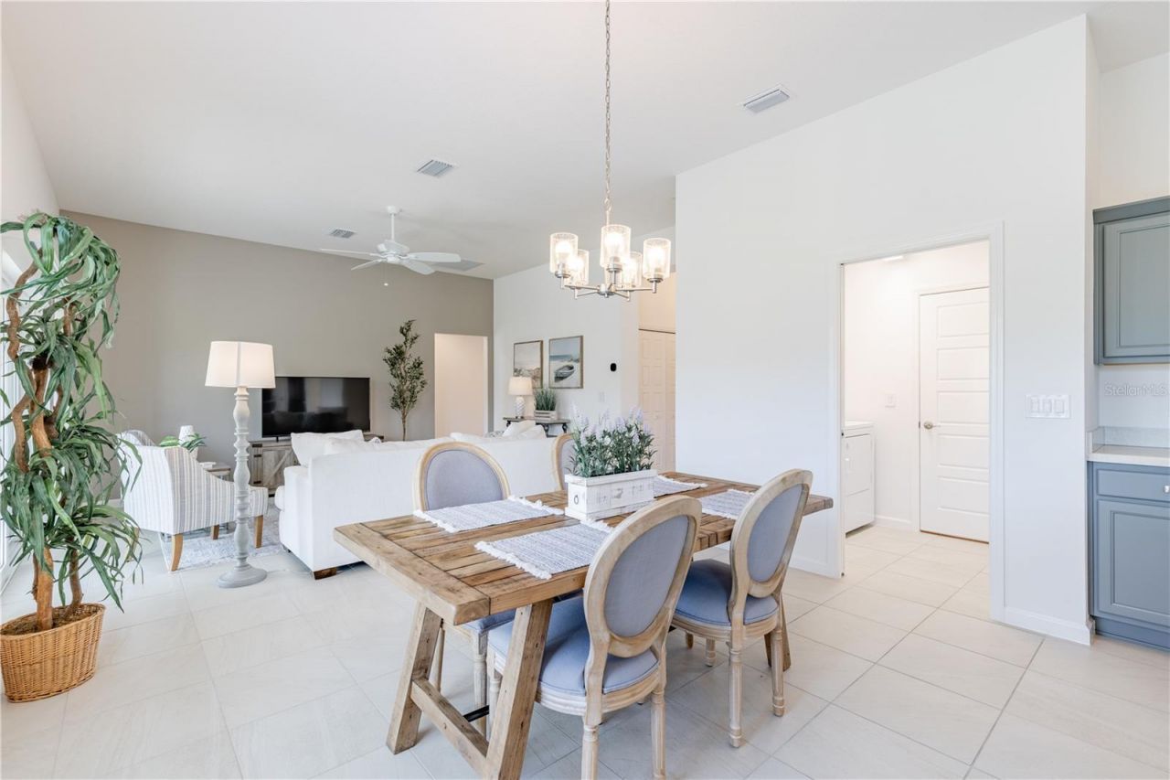 805 Hubbard Loop , The Villages, FL 32163 Photo