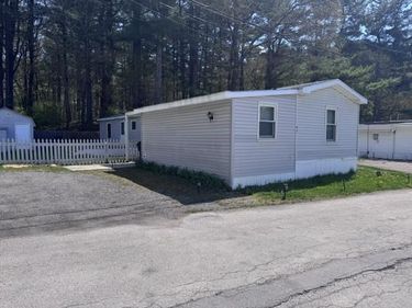 43 Mobile Drive, Hudson, NH 03051