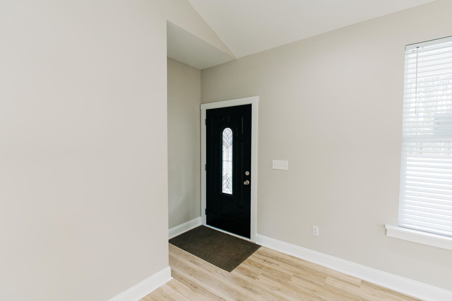 1614 Lindstedt Lane Photo 18