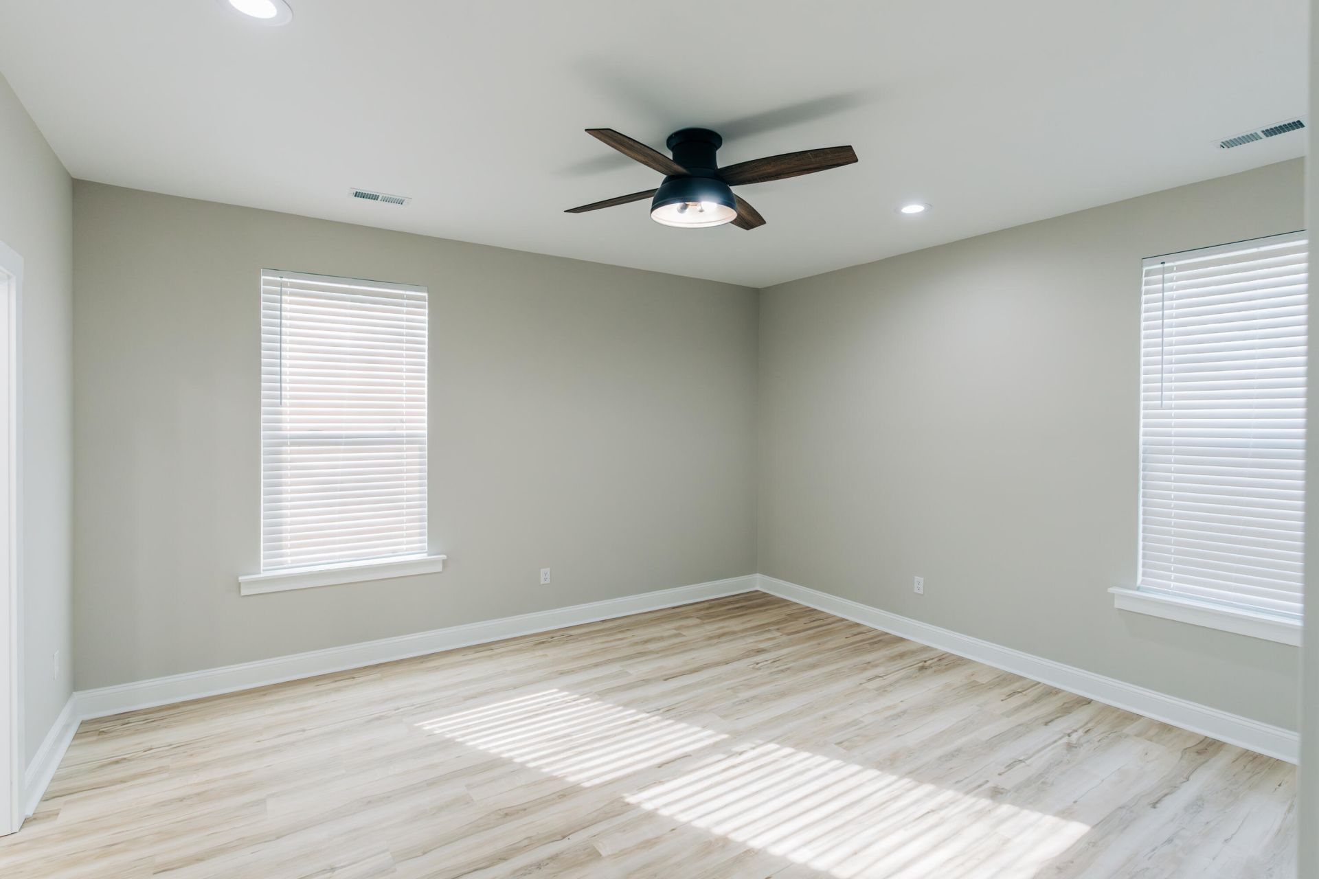 1614 Lindstedt Lane Photo 20