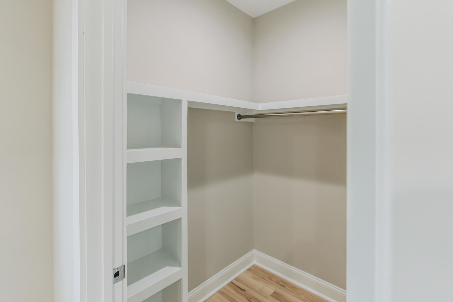 1614 Lindstedt Lane Photo 23