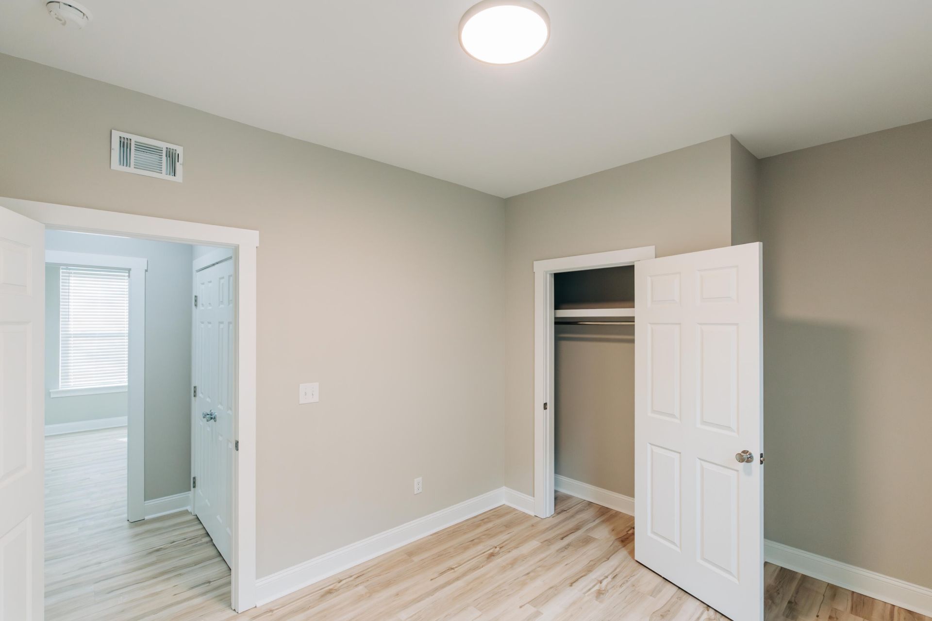 1614 Lindstedt Lane Photo 33