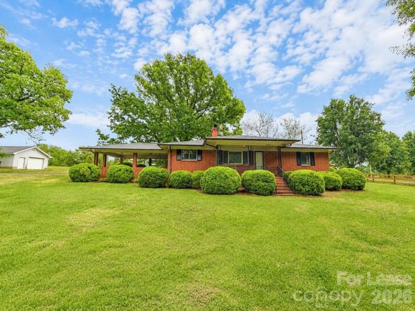 2590 Otis Dellinger Road, Lincolnton, NC 28092