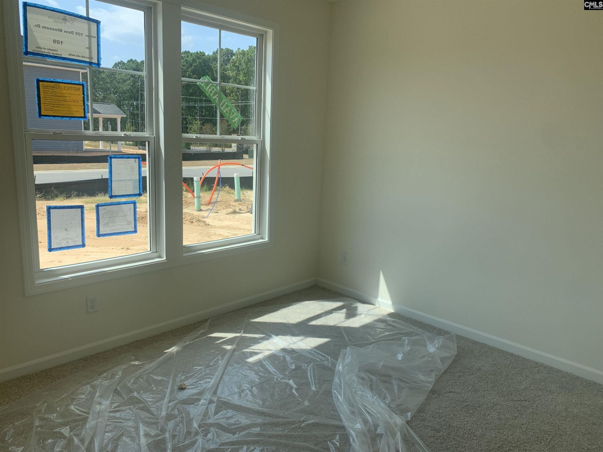 207 Ruby Prince Way Photo 18