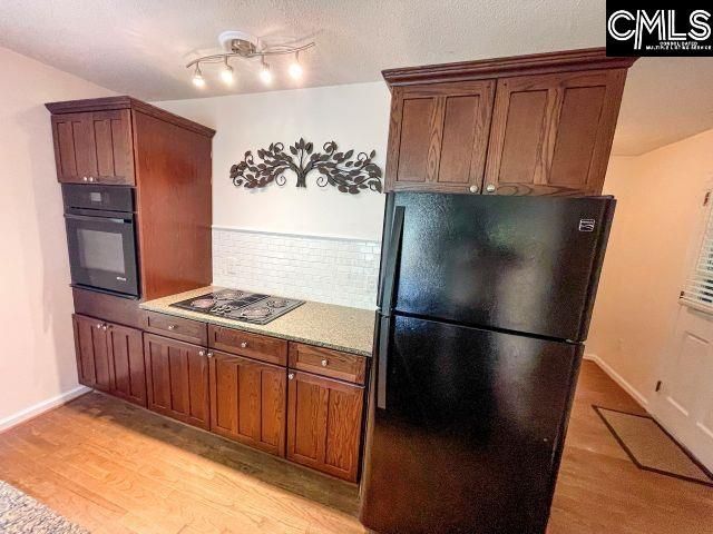 1826 Harrington Street Photo 10