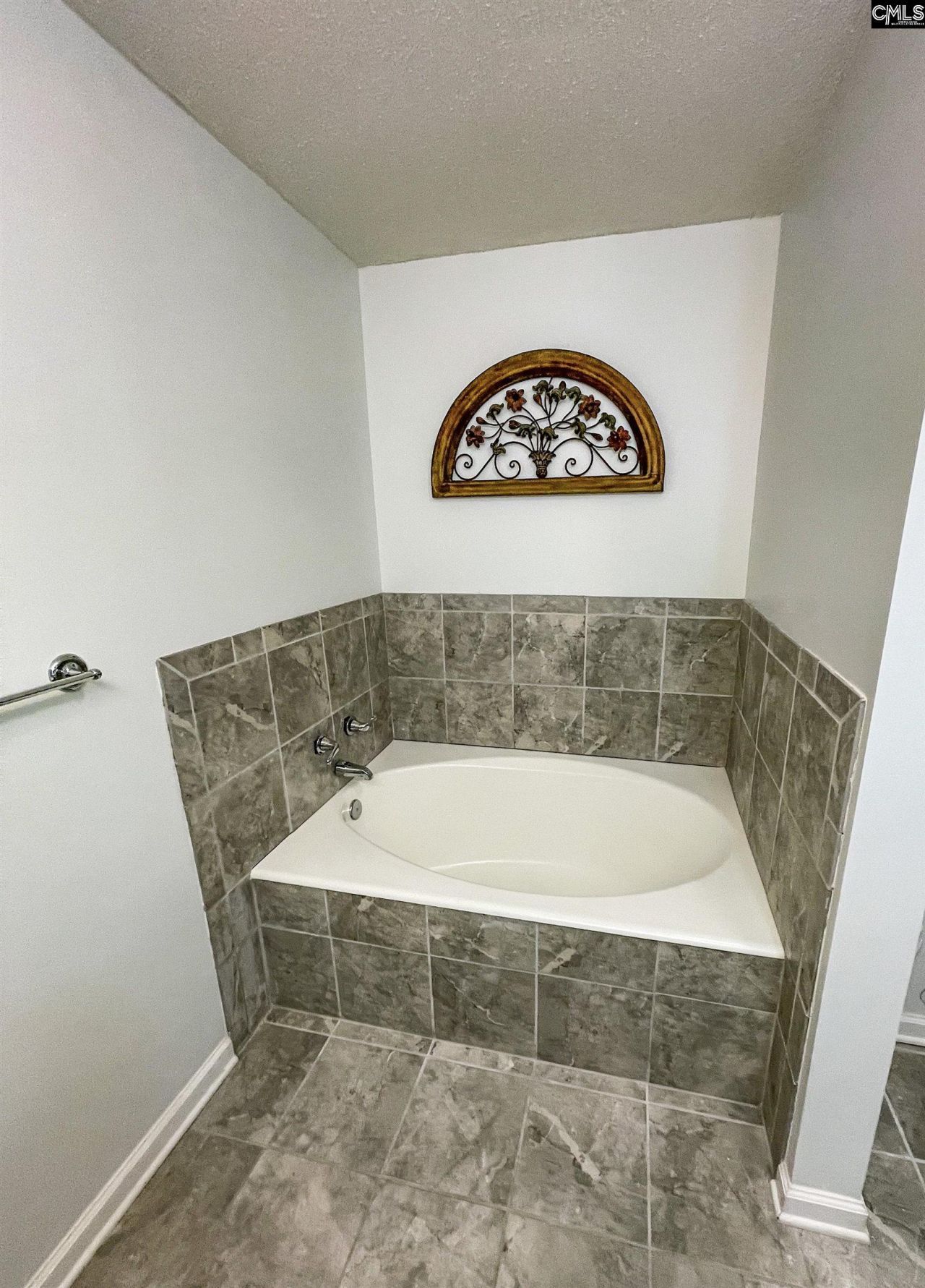 1826 Harrington Street Photo 22