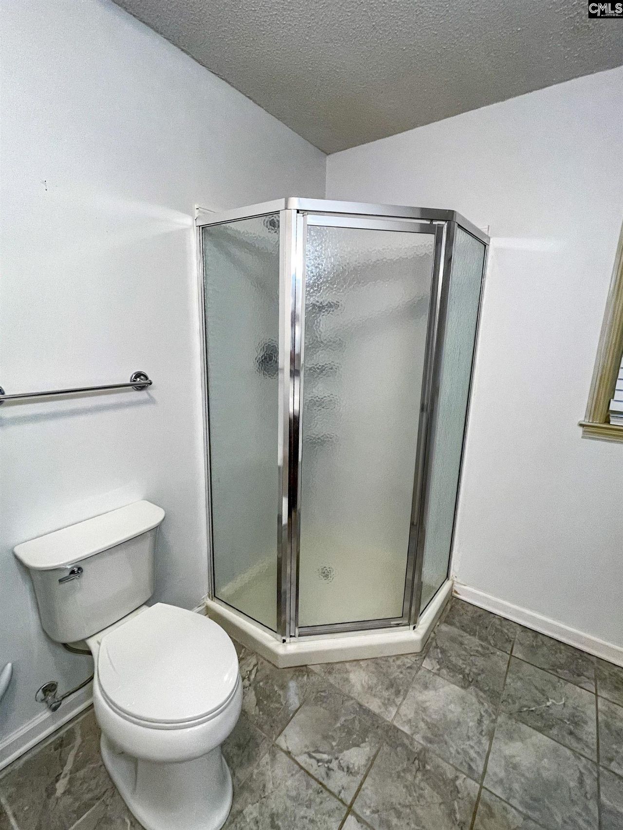 1826 Harrington Street Photo 25