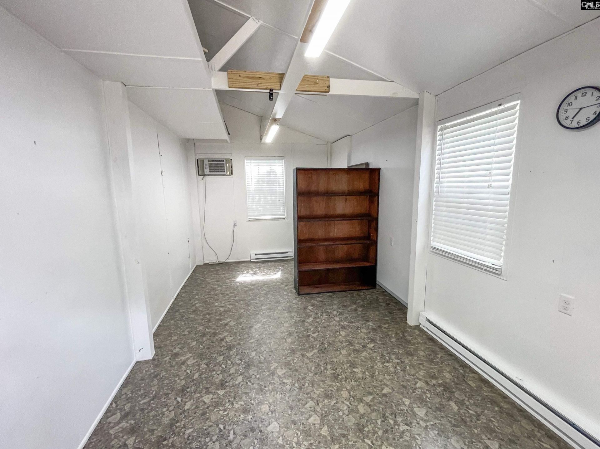 1826 Harrington Street Photo 41