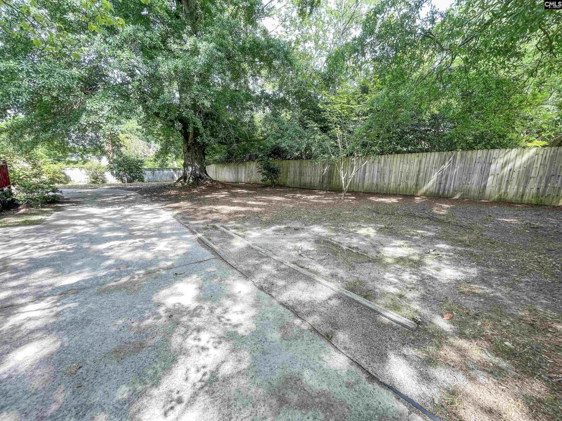1826 Harrington Street Photo 45