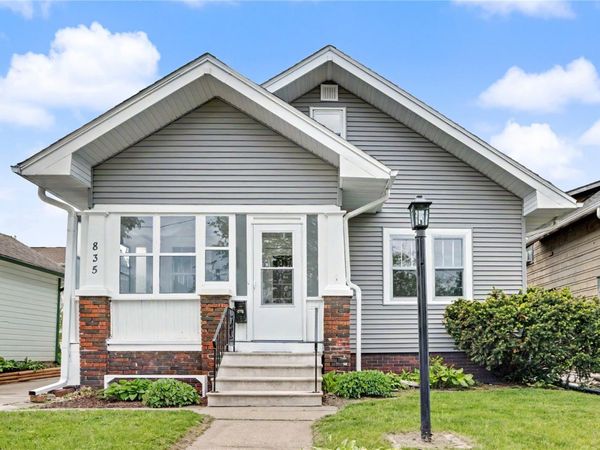 835 18th Street SE, Cedar Rapids, IA 52403