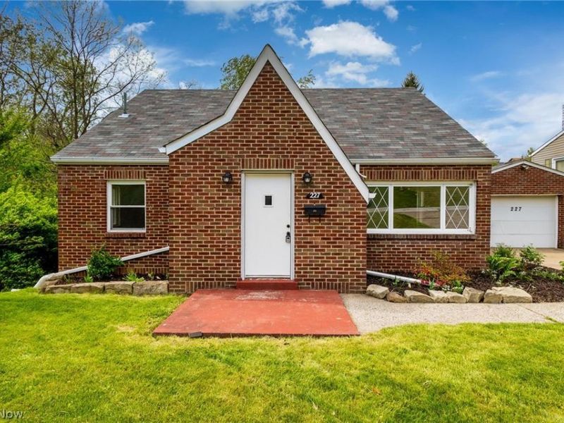 227 Norris Street, Steubenville, OH 43952 Photo 3