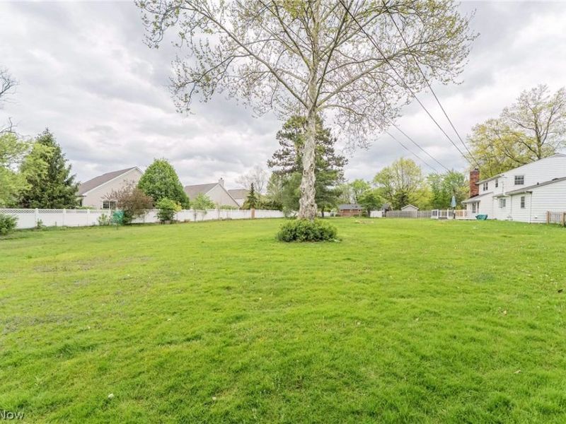 1622 Seven Oaks Drive, Lyndhurst, OH 44124 Photo 45