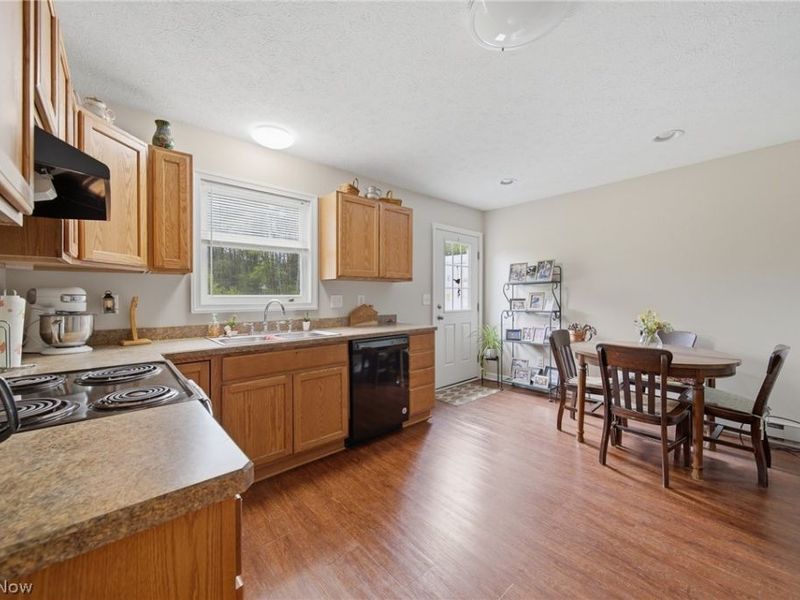 11318-11320 Mantua Center Road, Mantua, OH 44255 Photo 9