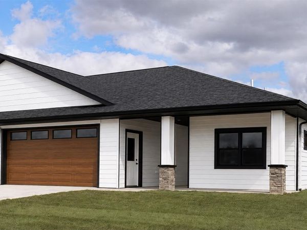 2360 Shagbark Ln Road, Unit 1, Decorah, IA 52101