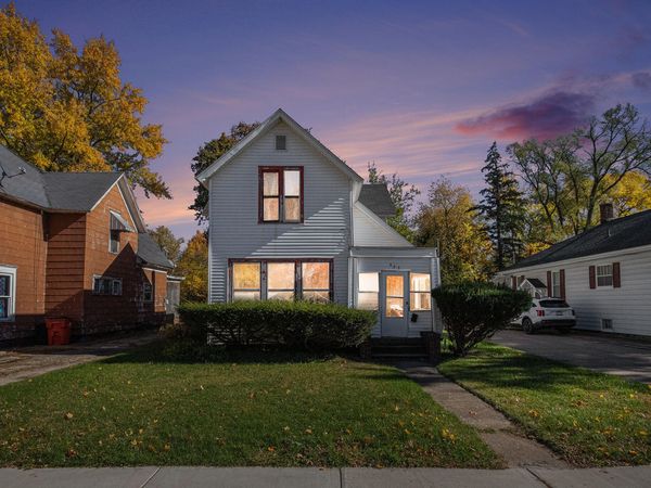 955 Colfax Avenue, Benton Harbor, MI 49022