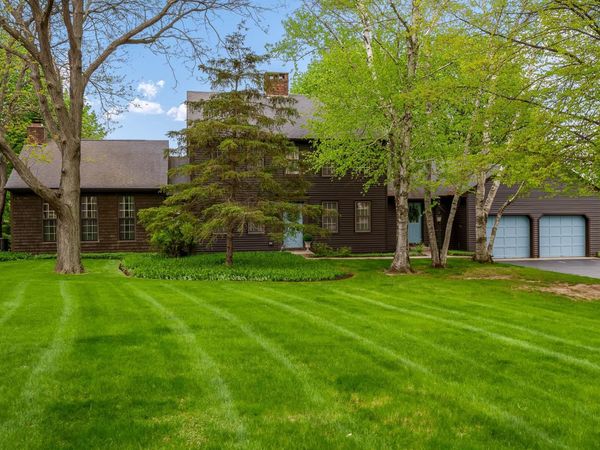 10562 Town Hall Road, BELVIDERE, IL 61008
