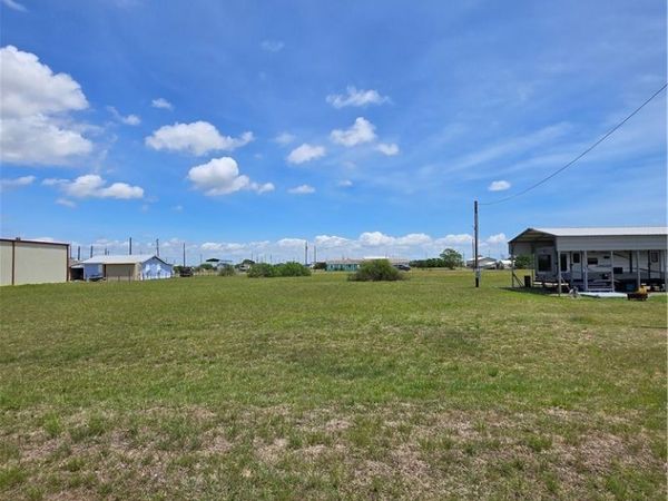 51 Dogfish , Palacios, TX 77465